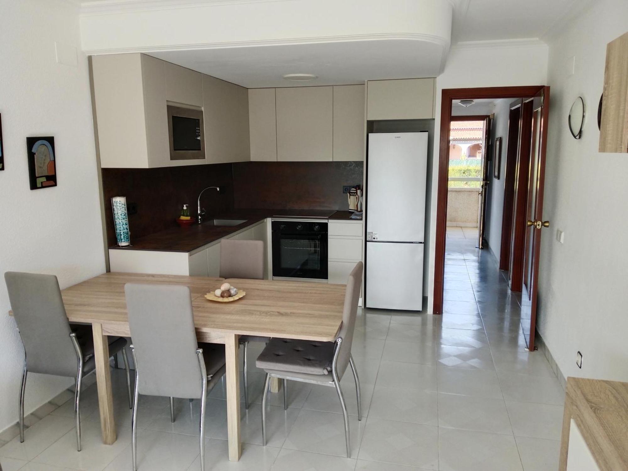 Cozzy Flat In A Quiet And Nice Area / Acogedor Apartamento En Zona Tranquila Y Agradable Cambrils Zewnętrze zdjęcie
